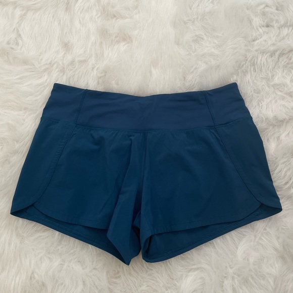 Need Help Identifying Color Please ❤️ Lululemon - Picture 2 of 3